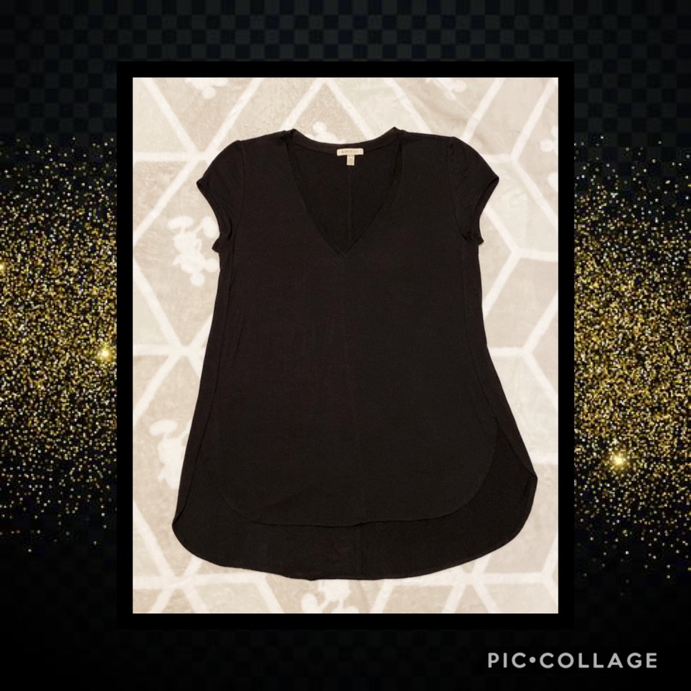 ❤️ 5/$20 Bordeaux (Anthropologie) tee